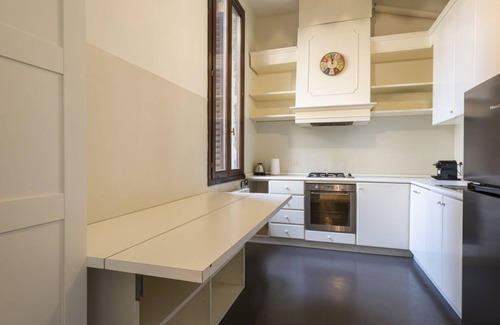 Sant' Ambrogio Apartment | Duomo Luxury House in Florence by Mmega