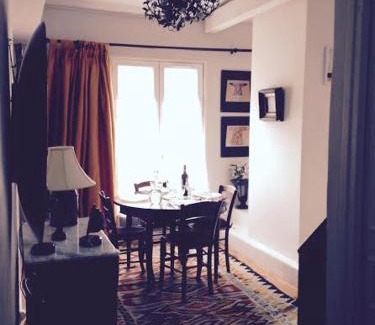 5th Arrondissement Apartment | Dupleix 75m2 sur cour arborée