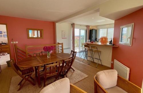 Ambleteuse Apartment | Duplex élégant 3 chambres avec terrasses, draps fournis, WiFi, jardin, à Ambleteuse - FR-1-376-9
