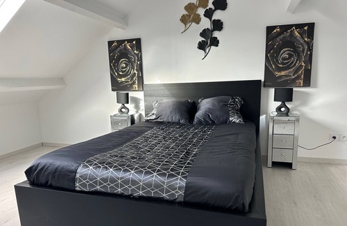 Champigny-sur-Marne Apartment | Duplex 130m2 Pour 8 Personnes