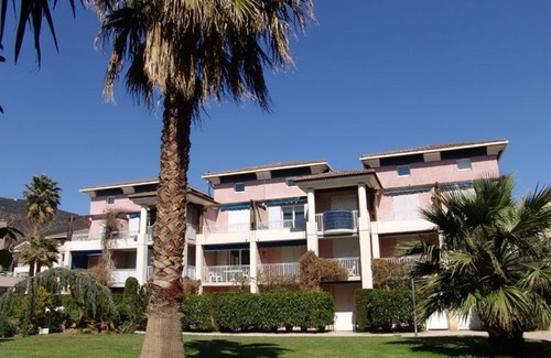 Cavaliere Beach Apartment | Duplex 3 pièces avec terrasse ensoleillée, à 100m de la plage – Parking privé, proche commerces