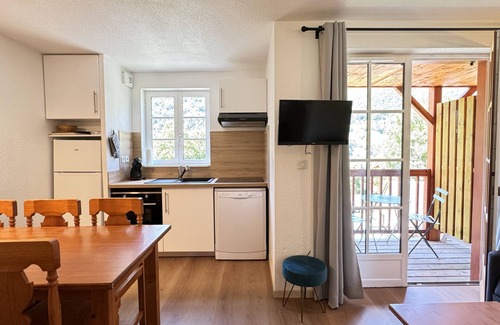 Cauterets Apartment | Duplex 40m2. Balcon. Parking. 5P