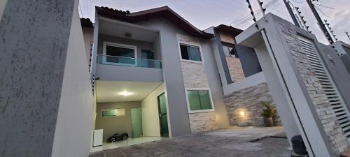 Itarare House | Duplex a 10min PP, com Ar, Internet, Estacionamento - Casa236