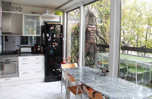 Faubourg-du-Roule Apartment | duplex above the hotel berri champs-elysées 5 stars