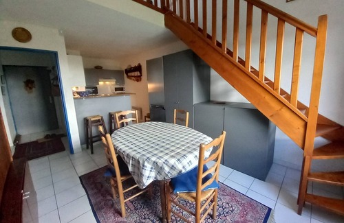 Uzes Apartment | Duplex Apartment 65m2 in quiet residence in Uzès, free Parking, garage in Option