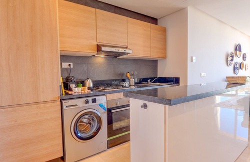 Tamrhakht Apartment | Duplex-Apartment-Deluxe-Mobility bath-Sea view