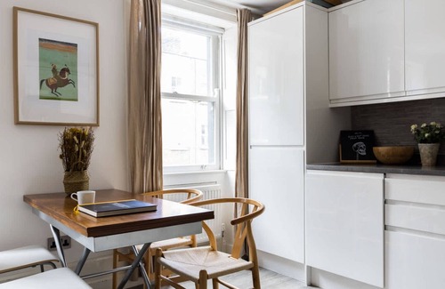 Fitzrovia Apartment | Duplex Apartment near Oxford Street