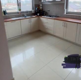 Genk Apartment | Duplex appartement met 3 slaapkamers