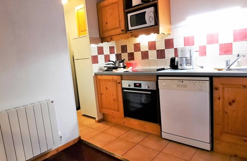 Orcieres-Merlette Apartment | Duplex Apt in Quality Residence with Parking, Near Shops and Slopes, Orcières