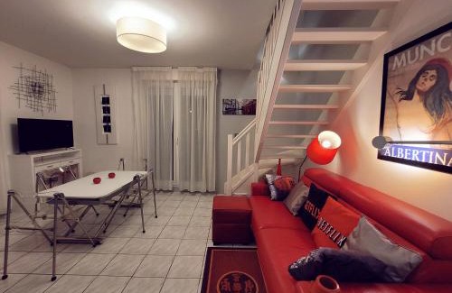 Les Clayes-sous-Bois Apartment | Duplex Art Place, Olympics 2024