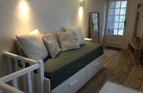 Cagnes-sur-Mer Apartment | Duplex au Calme au Pied du Château