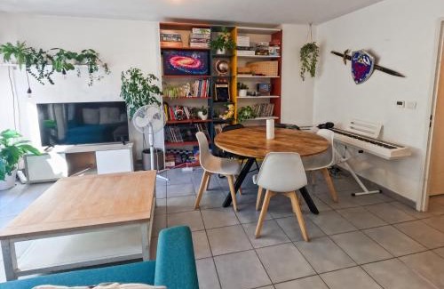 Bourrassol Apartment | Duplex avec jardin au calme