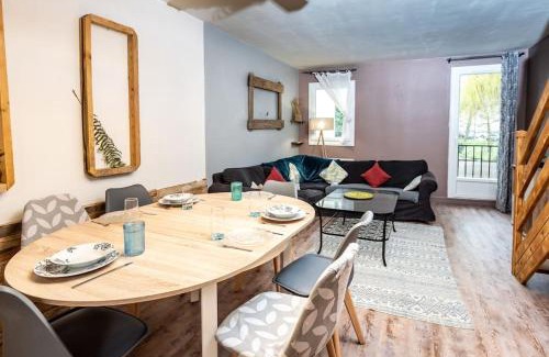 Saint-Jacques - Saint-Roch Apartment | Duplex cosy et contemporain avec parking privé