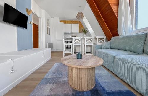 Blonville-sur-Mer Apartment | Duplex cosy idéal pour familles à 200m de la plage