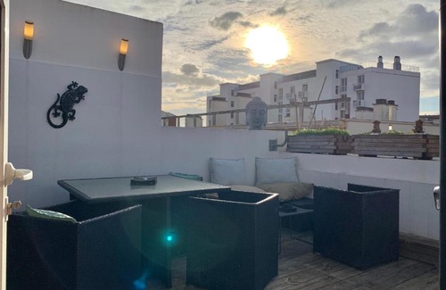 Cote Pavee Apartment | Duplex de charme en centre-ville avec terrasse
