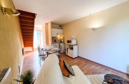 Belleme Apartment | Duplex de charme près du golf, wifi et parking