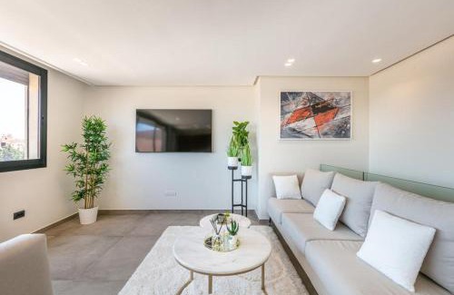 Camp El Ghoul Apartment | Duplex de Luxe Victor Hugo Gueliz