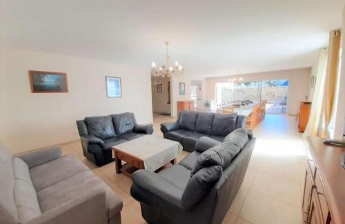 Saint-Lary-Soulan Apartment | Duplex de Standing à Saint-Lary-Soulan avec Piscine, Terrasse et 15 Couchages - FR-1-457-179