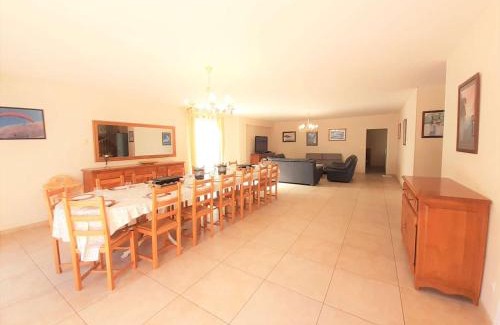 Saint-Lary-Soulan Apartment | Duplex de Standing à Saint-Lary-Soulan avec Piscine, Terrasse et 15 Couchages - FR-1-457-179
