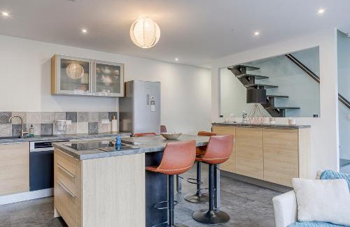 Chasselay Apartment | Duplex du Cuchet Aux portes de la Gastronomie