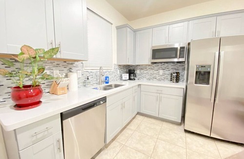 Casas Adobes Condo | Duplex/Home/1 BR 1 BA/Kitchen/Great Views