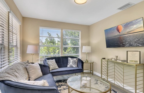 Tarpon River House | Duplex - hot tub, near Las Olas Blvd