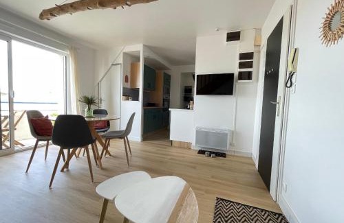 Saint-Brevin-l'Ocean Apartment | Duplex lumineux à St-Brevin, proche plage et commerces, parking fermé, 2/3 pers - FR-1-364-151