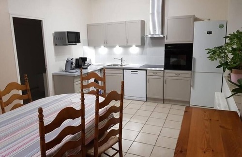 Lorcy Apartment | Duplex paisible avec jardin privé, proche Montargis et Pithiviers, idéal pour couple ou pro