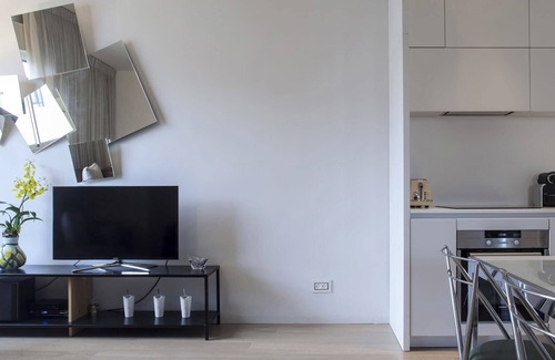 Tel Aviv City Center Apartment | Duplex Penthouse by Rothschild Pkg TL54