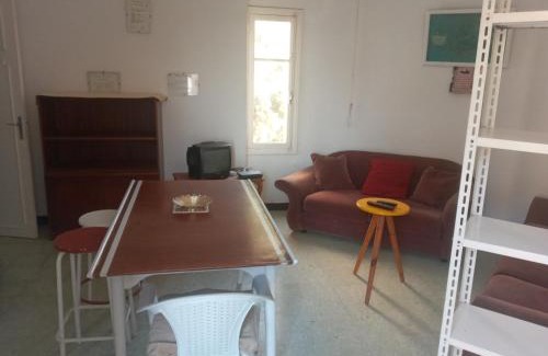 Monastir Apartment | Duplex pied dans l'eau avec magnifique vue sur mer