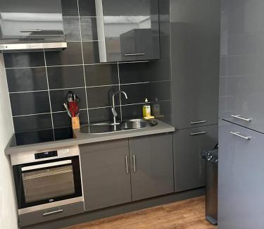 Monchaux-Soreng House | DUPLEX REFAIT NEUF à MONCHAUX SORENG