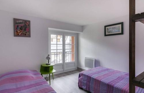 Cauterets Apartment | Duplex T3 pour 6 personnes avec balcon - Centre de Cauterets, à 300m des pistes - FR-1-401-49