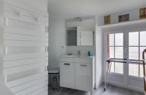 Cauterets Apartment | Duplex T3 pour 6 personnes avec balcon - Centre de Cauterets, à 300m des pistes - FR-1-401-49