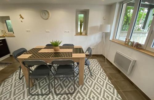 Horbourg-Wihr Apartment | Duplex tout confort, 2 min de Colmar, parking gratuit