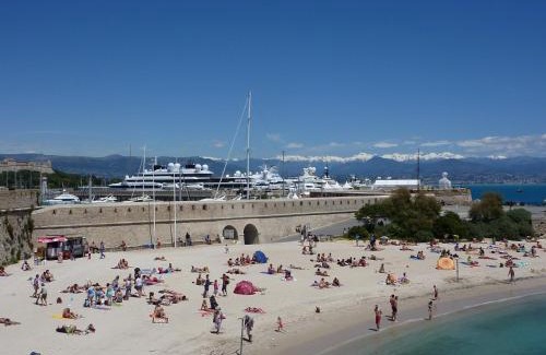 Golfe Juan Apartment | DUPLEX VILLA LES PINS 89m2 et terrasse 30m2