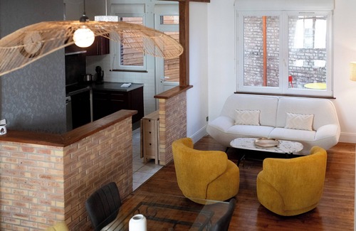 Mers-les-Bains Apartment | Duplex Villa Sarrazine - with private patio
