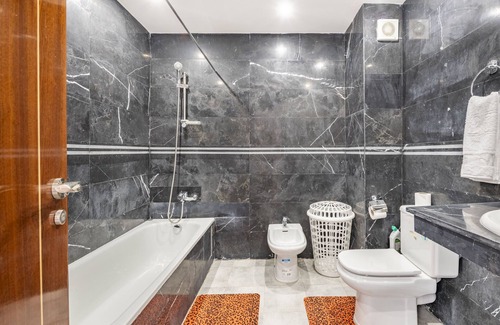Tangier Apartment | Duplex vue sur mer-Centre ville 92
