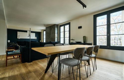Faubourg Saint-Germain Apartment | Duplex vue Tour Eiffel