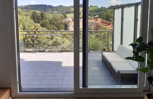 Hernani House | Duplex with Hernani garden