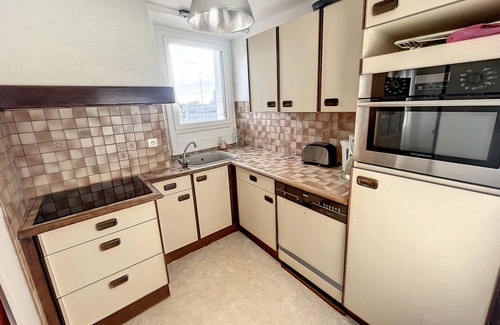 Granville Apartment | Duplex with Terrace, 400m from Beach and City Center