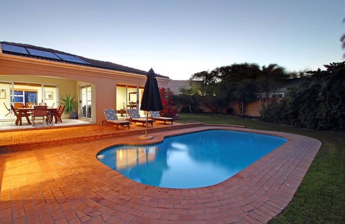 West Beach House | Durham Close 31 - Four Bedroom House, Sleeps 8