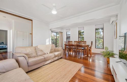 South West Rocks House | Dusties 5 Pacific Street South West Rocks - Full Linen Provided