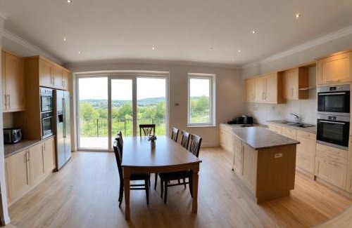 Fisherhaven House | Dutch African Breeze Guest Lodge