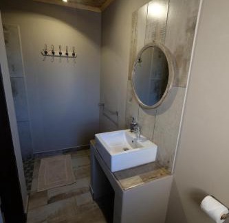 Maltahohe Cabin | Duwisib Guest Farm