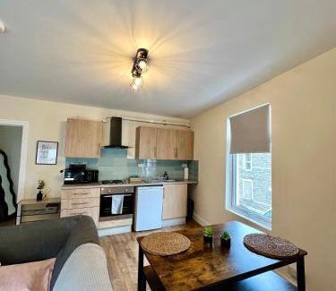 Fishponds Apartment | DVMescape flat1