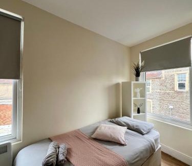 Fishponds Apartment | DVMescape flat1