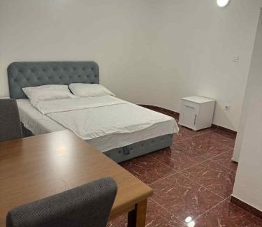 Tuzla Canton Hotel | Dvorac Kastel