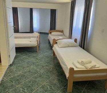 Tuzla Canton Hotel | Dvorac Kastel
