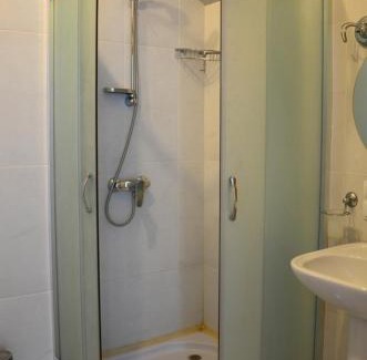 Chernivtsi Region Hotel | Dvorik