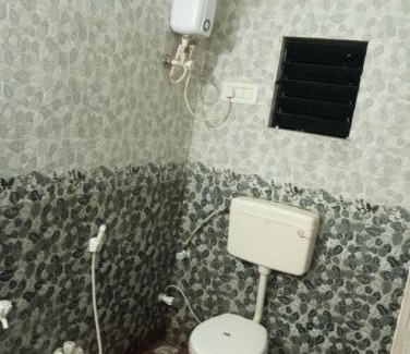 Dwarka Hotel | DWARKA BUNGALOW 1 Only Family